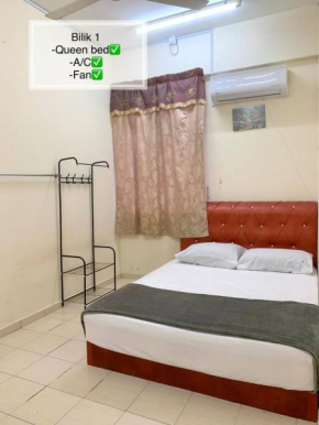 Homestay Kuala Terengganu near Batu Burok, Hospital HSNZ, KTCC Mall, Drawbridge A